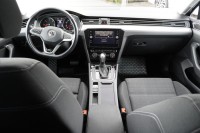 VW Passat Variant 2.0 TDI R-Line