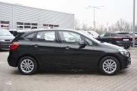 BMW 216 i Advantage