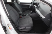 VW Golf VIII Variant 1.5 TSI Life