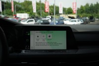 VW Golf VIII Variant 1.5 TSI R-Line