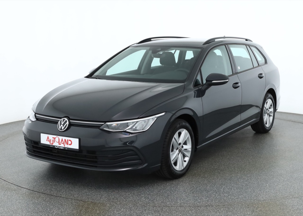 VW Golf VIII Variant 1.0 TSI