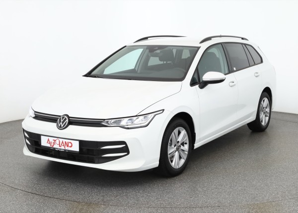VW Golf VIII Variant 1.5 eTSI DSG