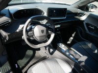 Peugeot 2008 PureTech 145 Aut.