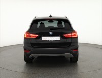BMW X1 sDrive 18i Sport Line
