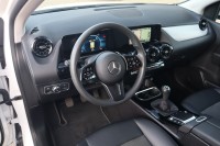 Mercedes-Benz B 180 B180