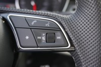 Audi A4 35 TFSI Avant S line