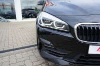 BMW 218 i Advantage
