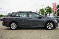 VW Golf VIII Variant Life eTSI