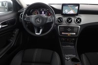 Mercedes-Benz GLA 180 7G-DCT Urban