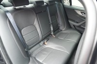 Jaguar XE 2.0 R-Dynamic S