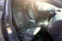 VW Golf VIII Variant 1.5 eTSI R-Line DSG