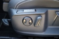 VW Passat Variant 2.0 TDI DSG Elegance R-Line