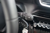 Peugeot 208 1.2 PureTech AT