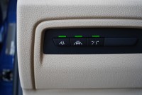 BMW 330 i xDrive Advantage