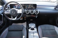 Mercedes-Benz A 220 A220 d AMG Line