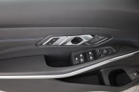 BMW 3 330i M-Sport Touring Aut.