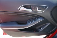 Mercedes-Benz GLA 200 Standard