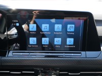 VW Golf VIII 1.5 eTSI R-Line