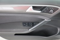 VW Golf VII Variant 2.0 TDI DSG IQ.DRIVE