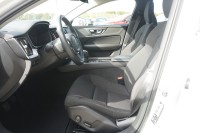 Volvo V60 Kombi 2.0 Momentum Pro