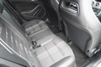 Mercedes-Benz GLA 180 Urban