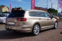 VW Passat Variant 2.0 TDI 4Motion R-Line DSG