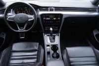 VW Passat Variant 2.0 TDI R-Line DSG