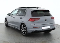 VW Golf VIII 1.5 TSI R-Line