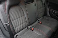 Mercedes-Benz GLA 180 AMG Line
