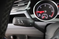 VW Touran 2.0 TDI R-Line BlackStyle