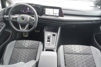 VW Golf VIII 2.0 TDI R-Line DSG