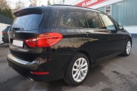 BMW 220 i Advantage