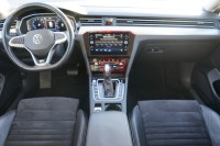 VW Passat Variant 1.5 TSI DSG R-Line