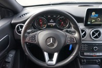 Mercedes-Benz CLA 180 Score