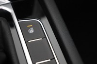VW Passat Variant 1.8 TSI DSG R-Line