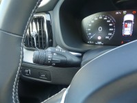 Volvo XC 60 XC60 2.0 M-Hybrid R Design 2WD