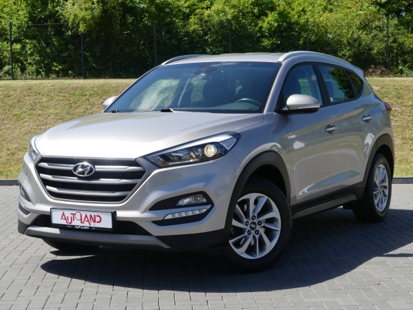 Hyundai Tucson 2.0 CRDi Style blue