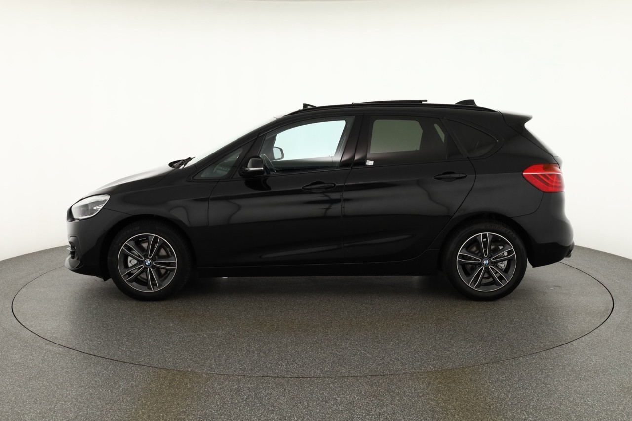 BMW 220 i Sport Line