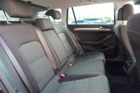 VW Passat Variant 2.0 TDI DSG Business