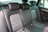 VW Passat Variant 2.0 TSI DSG R-Line