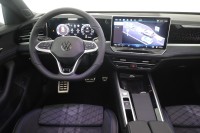 VW Passat Variant R-Line 2.0 TSI DSG