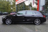 Mercedes-Benz Shooting Brake CLA 200 AMG Line