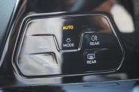 VW Golf VIII 2.0 TSI R-Line DSG