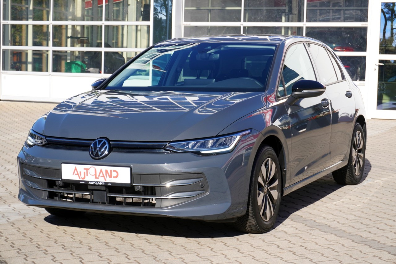 VW Golf VIII 1.5 eTSI Goal