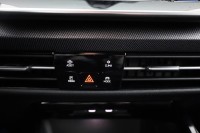 VW Golf VIII Variant 1.5 eTSI R-Line DSG