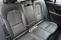 Volvo XC 40 XC40 2.0 Momentum Pro 2WD