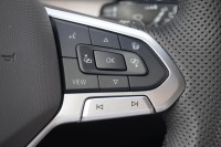 VW Golf VIII Variant 1.5 eTSI R-Line DSG