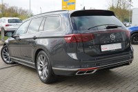 VW Passat Variant 2.0 TSI DSG R-Line