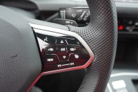 VW Golf VIII 2.0 TDI R-Line