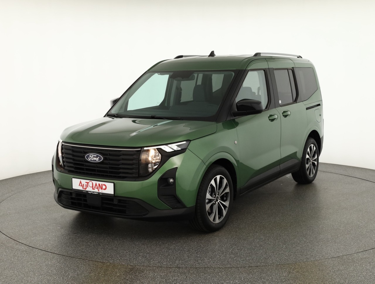 Ford Tourneo Courier Titanium 1.0 EB